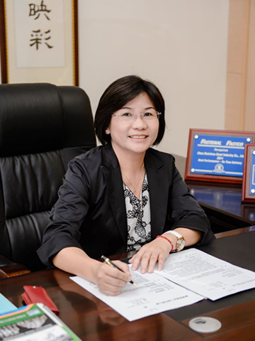 創業是沒有劇本的人生，台上3分鐘，台下20年功-鏵福金屬總經理-朱春李(第38屆創業楷模)