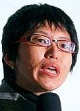 倪維