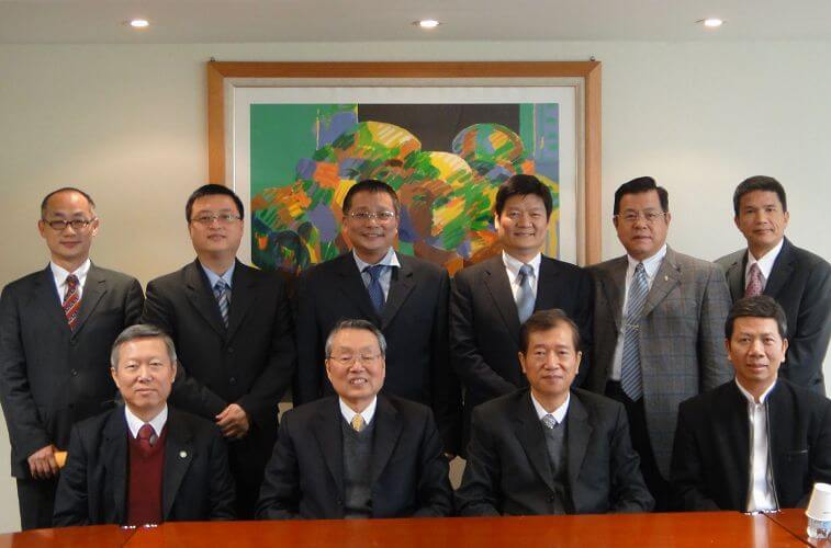 2011企業天蠶變揭開序幕-拜會施振榮榮譽會長