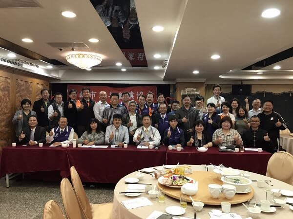 高雄市青創協會-青創全國師第一次籌備處會議