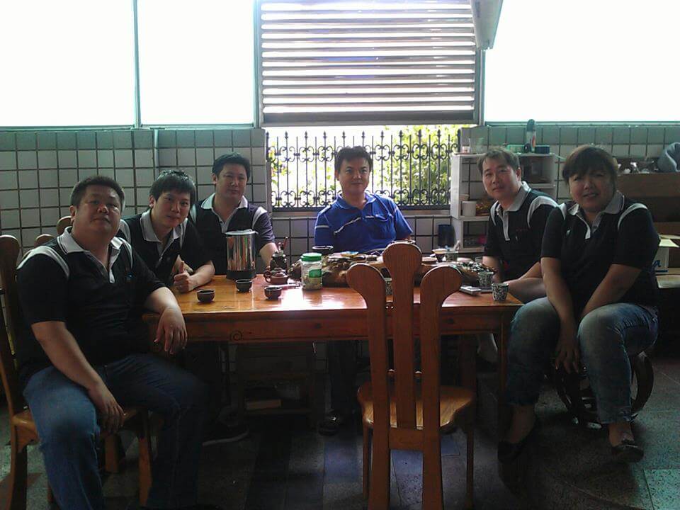 新科理事長及財務長、理監事參訪'' 東鑫 會兄''