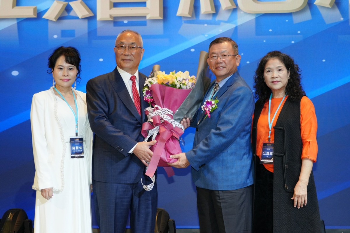 中區創業楷模聯誼會第十八、十九屆會長交接典禮圓滿完成